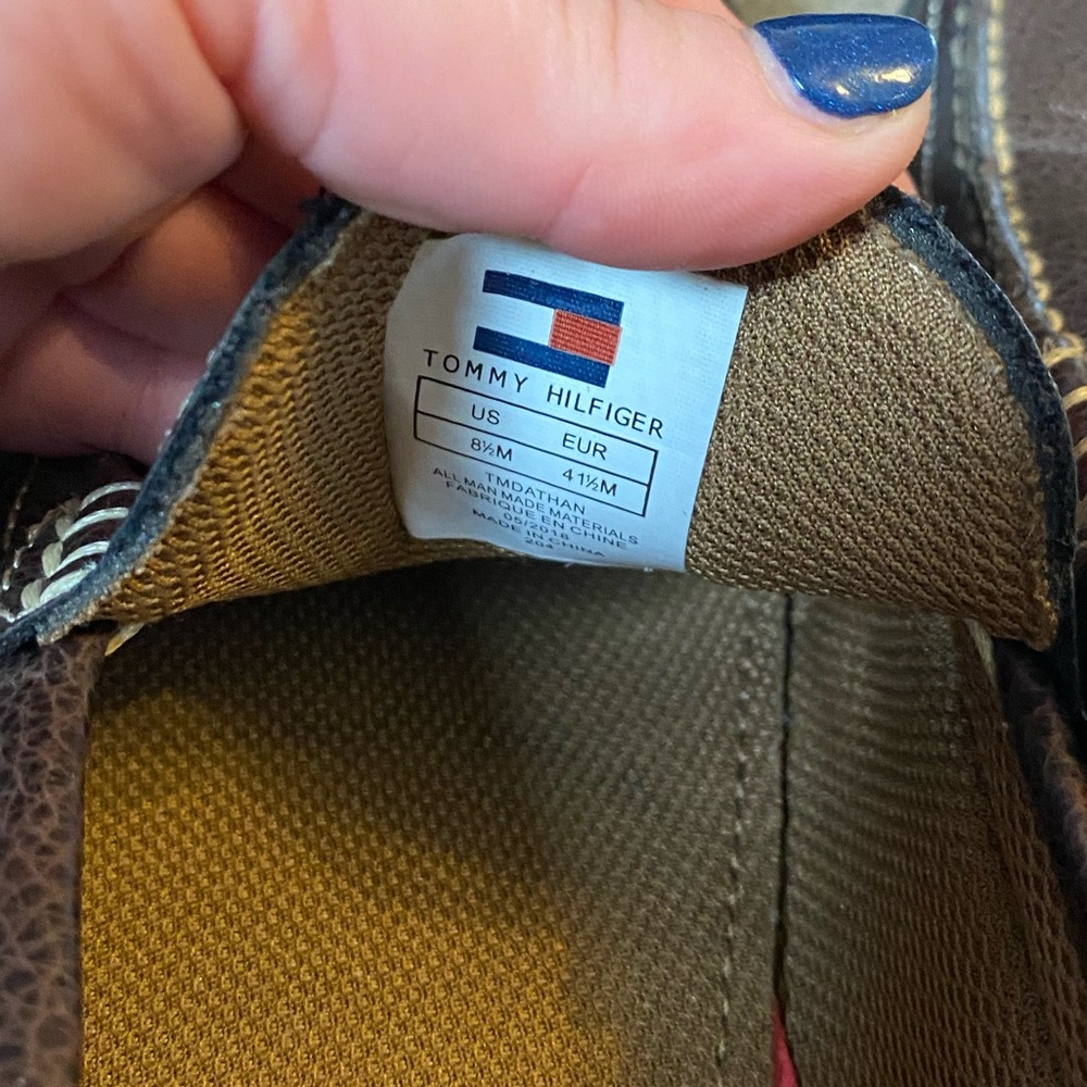 Tommy Hilfiger driving loafers - Picture 5 of 6